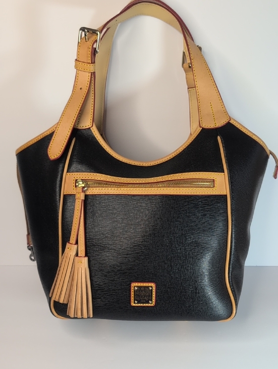 Dooney & Bourke Handbags - Dooney & Bourke Maddie Leather Tote Satchel